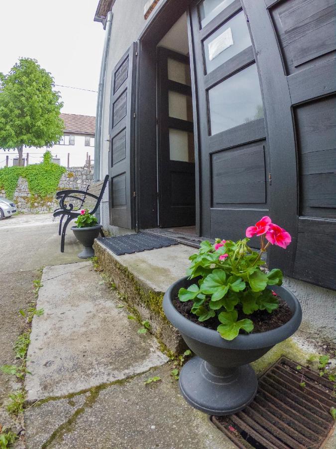 Pego Apartment